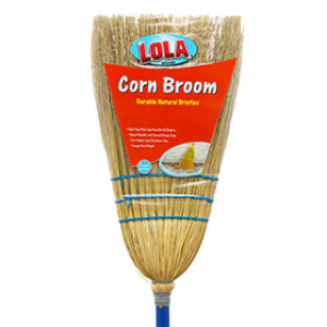LOLA 107 100% CORN BROOM 4-SEW EXTRA WIDE HEAD INDOOR OR OUTDOOR USE